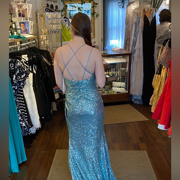 FAVIANA S10521 - Picture 3 of 3